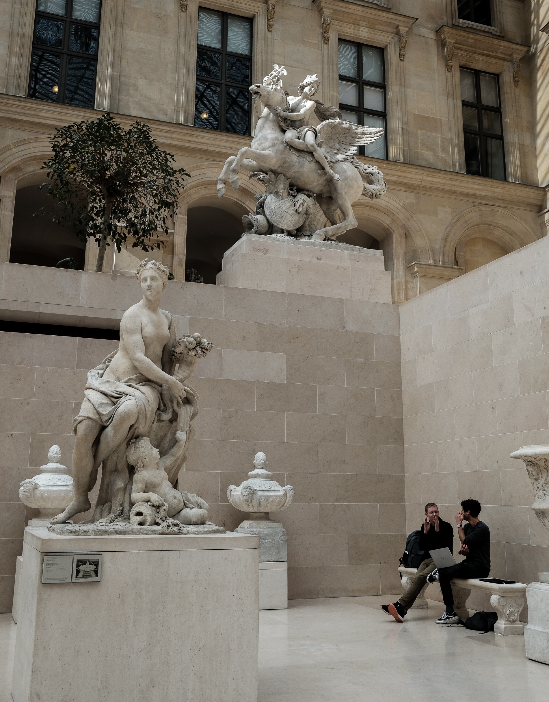 louvre1